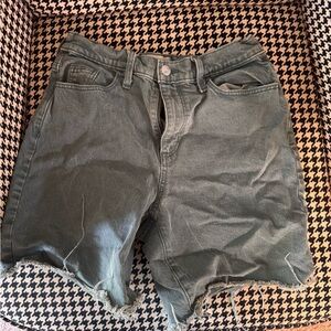 Universal Thread Women's Green Denim Shorts